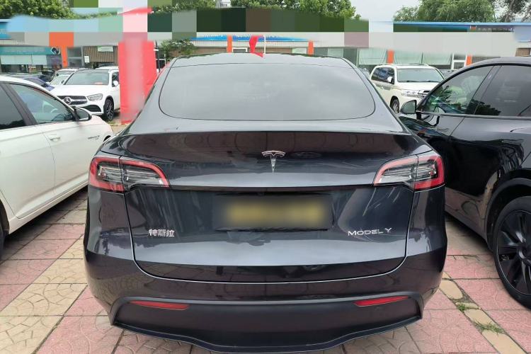 Used Tesla Model Y 2024 Rear-Wheel-Drive Version
