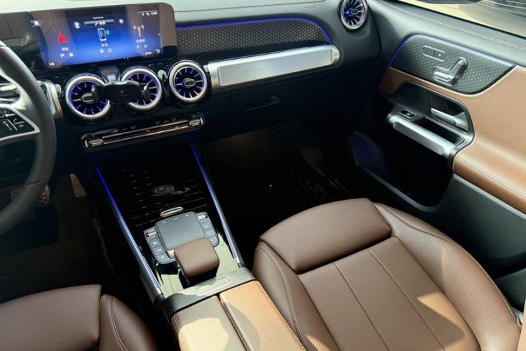 Used Mercedes-Benz GLB 2024 GLB 220 Fashion Model