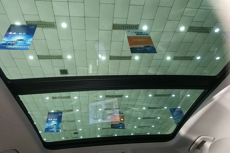 Used Volkswagen Passat 2025 Pro 380TSI Dragon Glory Edition
