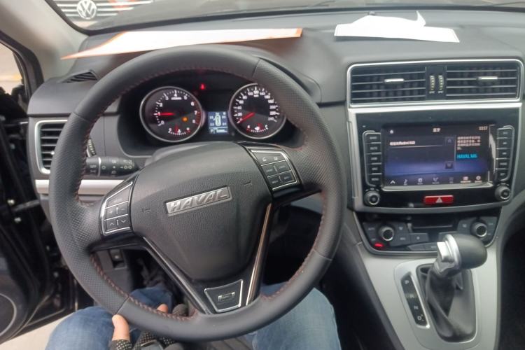 Used Haval M6 2019 1.5T DCT Two-Wheel Drive Elite Version China VI Standard
