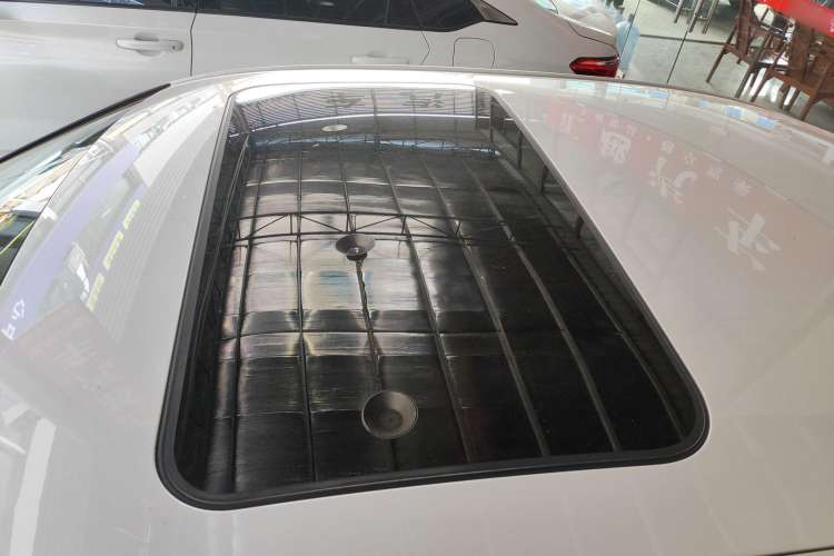 Used BMW 3 Series 2016 320Li Ambition Model
