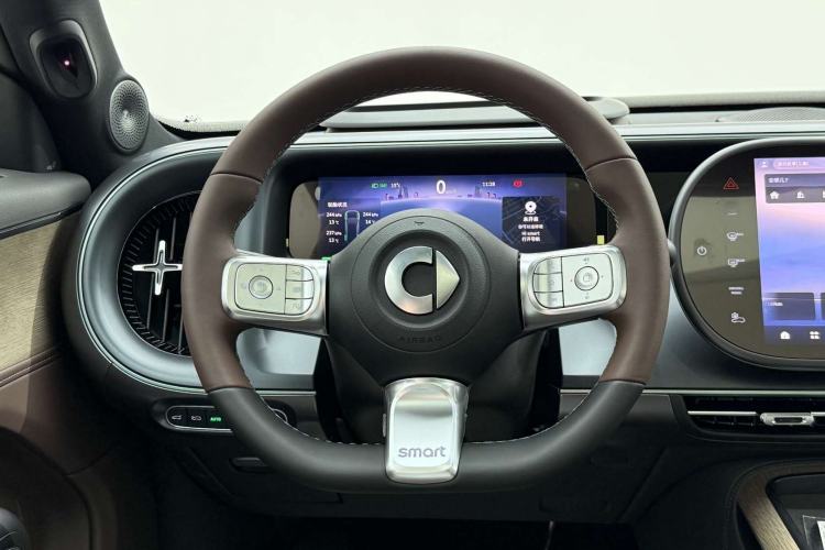 Used  #5 2024 Long-Range Journey Luxury Edition