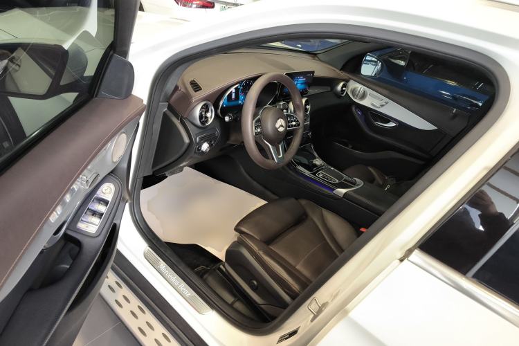 Used Mercedes-Benz GLC 2021 GLC 260 L 4MATIC Dynamic Edition