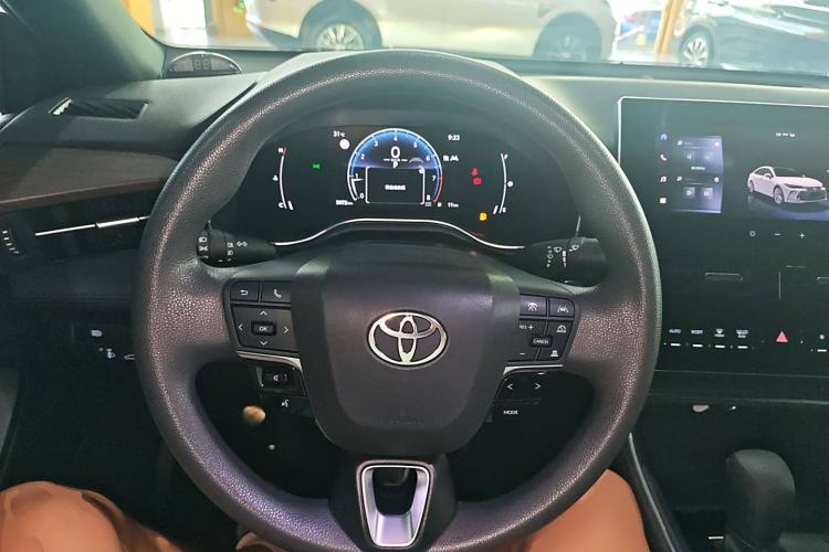 Used Toyota Avalon 2024 2.0L Ambition Edition
