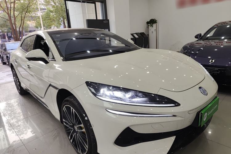 Used Denza Z9GT 2024 1100 Four-Wheel Drive Ultra Version
