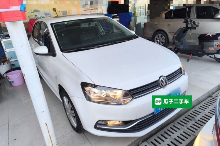 Used Volkswagen Polo 2016 1.6L Automatic Comfort Model
