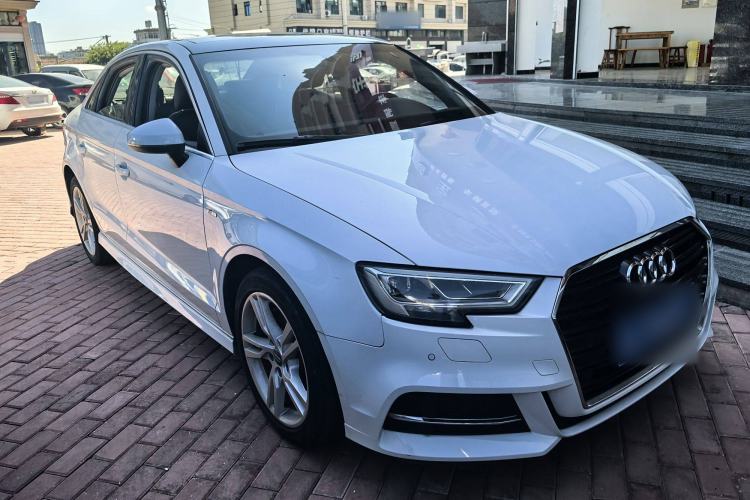 Used Audi A3 2019 Limousine 35 TFSI Fashion Edition China VI Emission Standard
