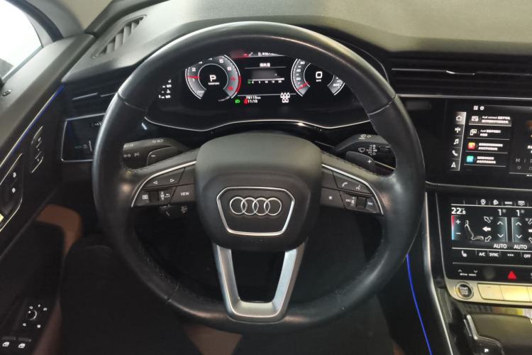 Used Audi Q7 2021 45 TFSI quattro S line Sport model