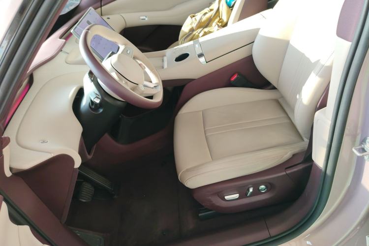 Used  YU7 2025 Ultra-Long Range Rear-Wheel Drive Version