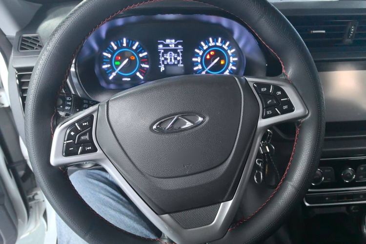 Used Chery Tiggo 3 2016 1.6L CVT ZhiShang Edition
