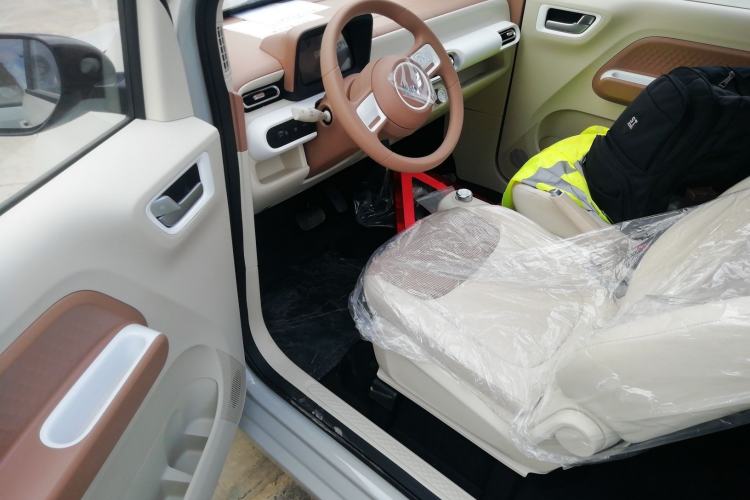 Used Wuling Hongguang MINIEV 2024 3rd Generation 215km Youth Edition