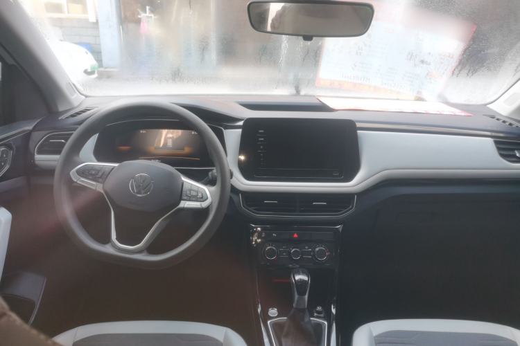 Used Volkswagen Tharu 2025 New Sharp 1.5L Ambitious Edition
