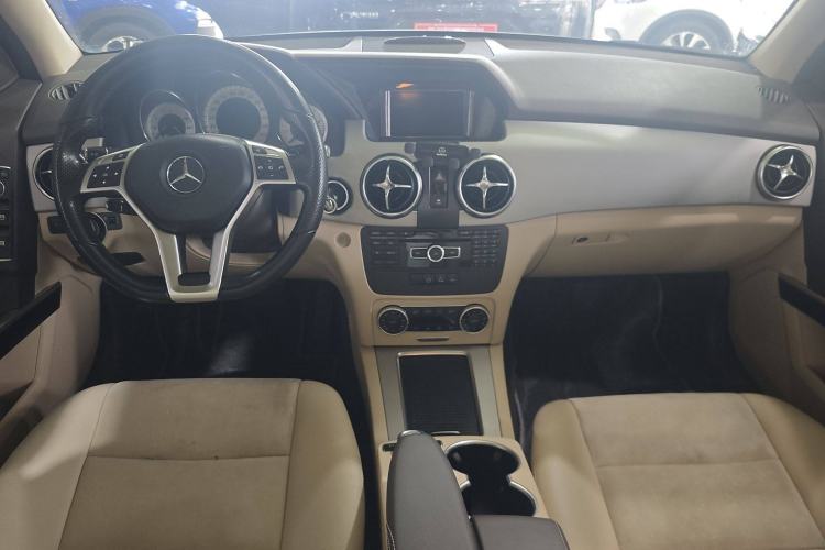 Used Mercedes-Benz GLK-Class 2015 GLK 260 4MATIC Dynamic Edition Ultimate Version