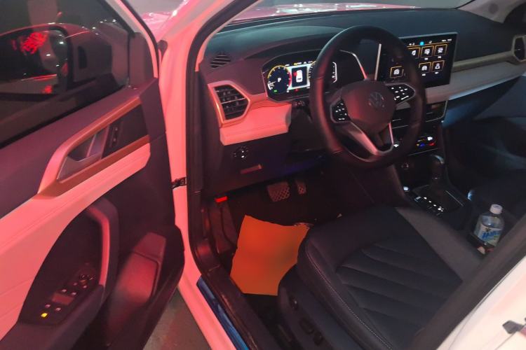 Used Volkswagen Tharu 2023 300TSI Two-Wheel-Drive Full Moon Edition
