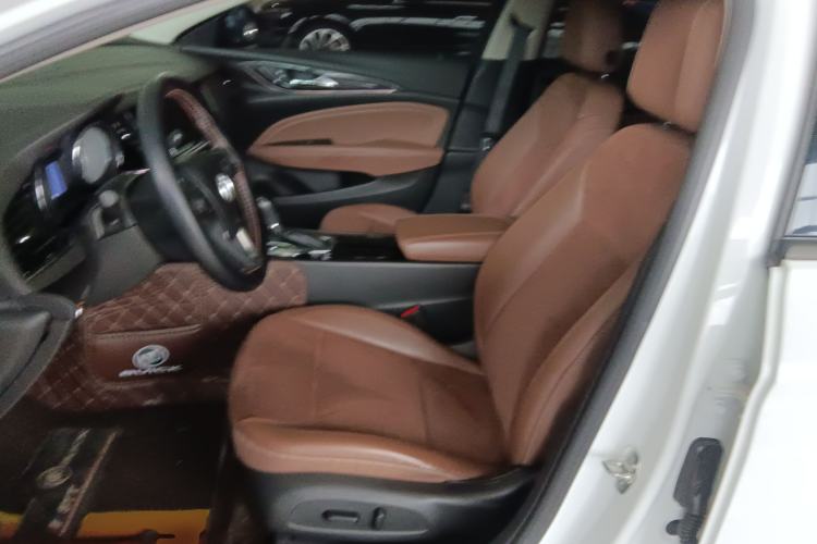 Used Buick Regal 2017 20T Luxury Model
