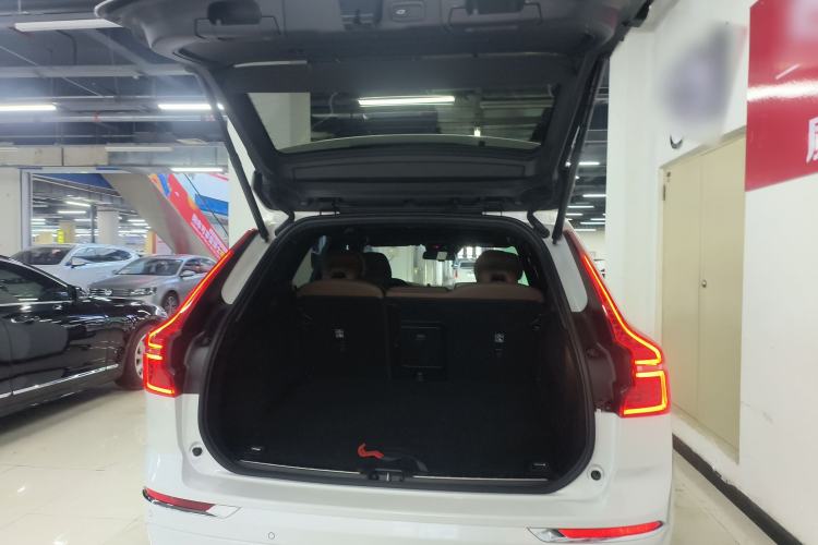 Used Volvo XC60 2021 T5 4x4 Smart Luxury Edition
