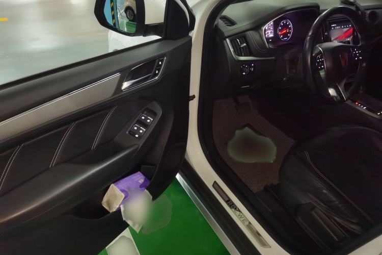 Used Roewe RX5 2018 20T Two-Wheel Drive Automatic Internet Smart Edition