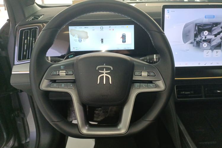 Used BYD Song L DM-i 2025 Intelligent Driving Version 112 km Beyond-Range Type