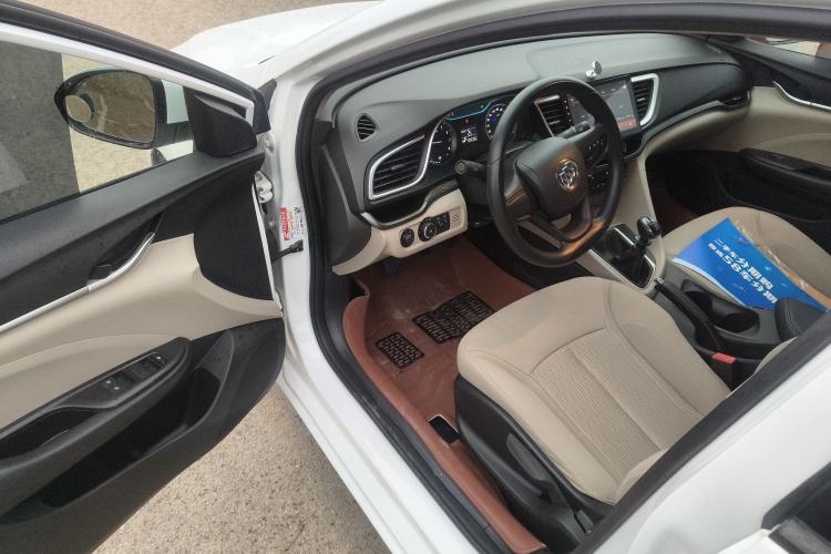 Used Buick GT 2017 15N Manual Entry-Level Trim
