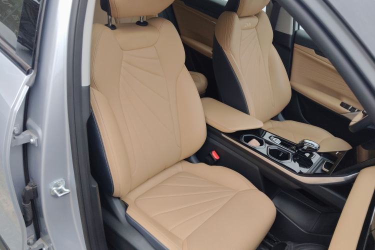 Used Geely Auto FX11 2023 1.5TD DCT Prestige Edition
