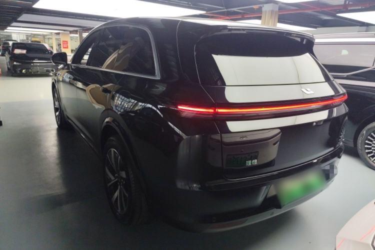 Used Li Auto L7 2023 Air model
