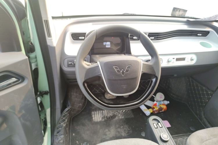 Used Wuling Hongguang MINIEV 2022 Macaron Premium Model – Lithium Iron Phosphate