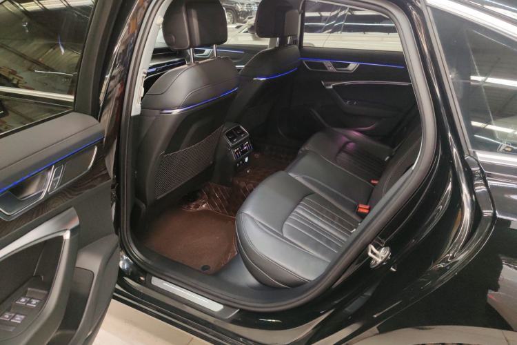 Used Audi A6L 2023 45 TFSI quattro Prestige Elegant Edition
