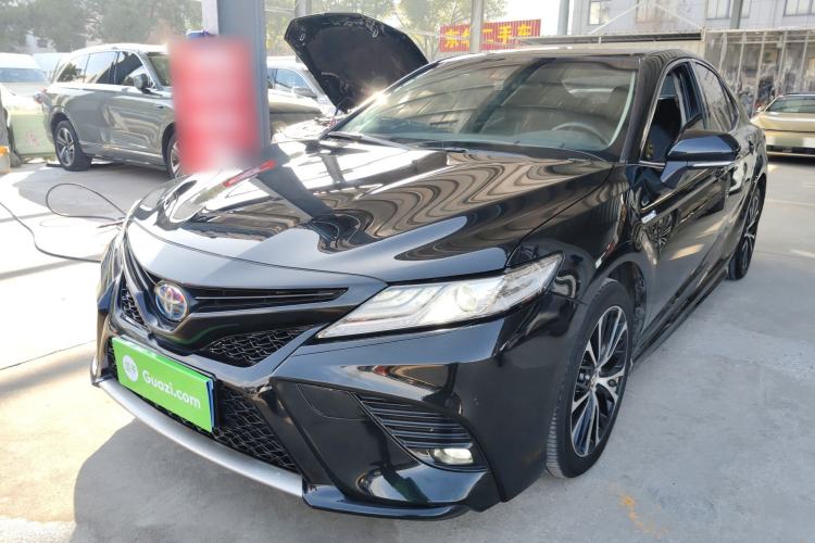 Used Toyota Camry 2019 Dual-Engine 2.5HS FENGSHANG Edition China VI Standard