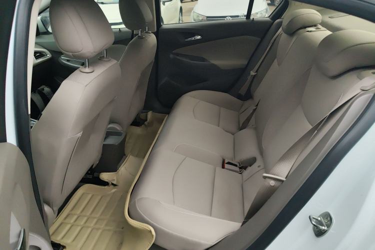 Used Chevrolet Cruze 2015 1.5L Automatic Fashion Navigation Edition