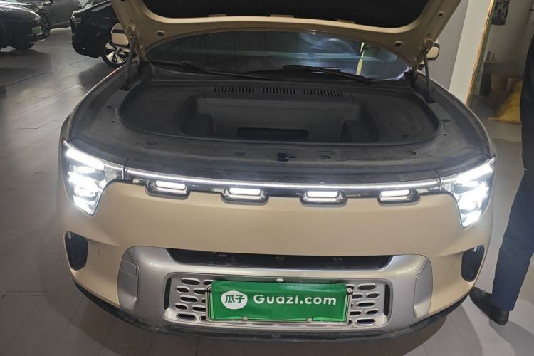 Used  #5 2024 Ultra-Long Range Extraordinary Journey Luxury Edition
