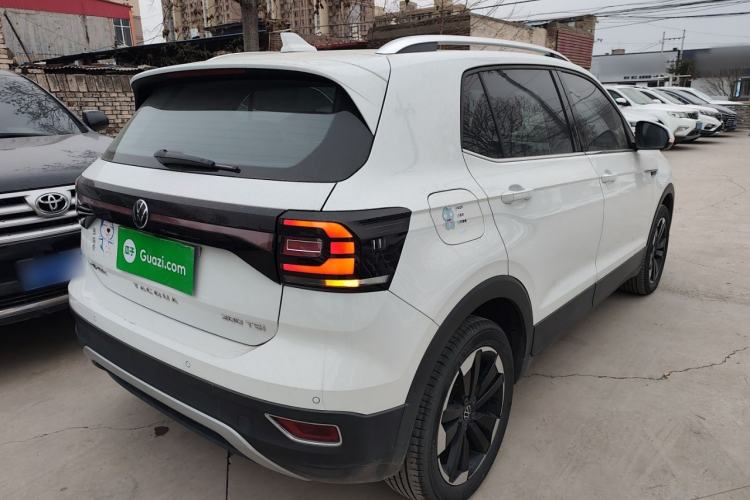 Used Volkswagen Tacqua 2023 200TSI DSG Joy-Connect Edition