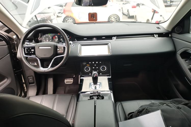 Used Land Rover Range Rover Evoque 2021 Range Rover Velar L 249PS R-Dynamic First Edition