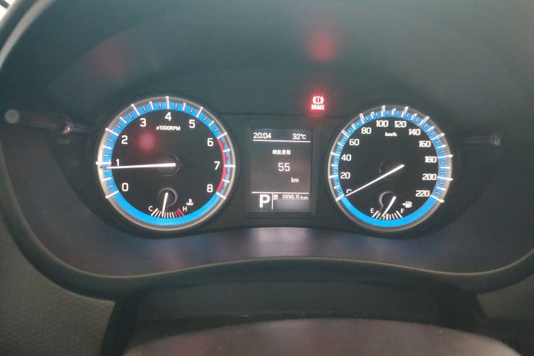 Used Suzuki S-Cross 2014 1.6L CVT Two-Wheel Drive Entry Model
