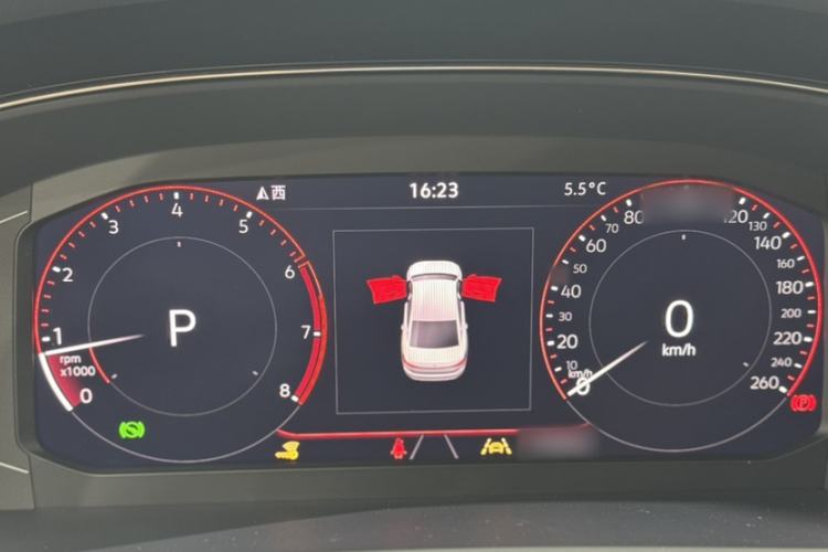 Used Volkswagen Passat 2023 Facelift 330TSI Luxury Edition
