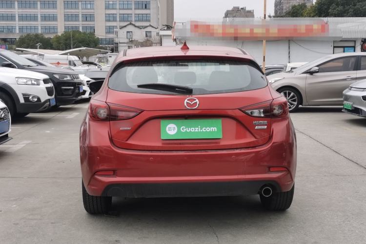 Used Mazda Mazda 3 Axela 2017 Hatchback 1.5L Automatic Luxury Model Emission Standard China V
