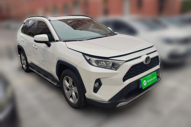Used Toyota RAV4 2020 2.0L CVT 4x4 Style PLUS Edition
