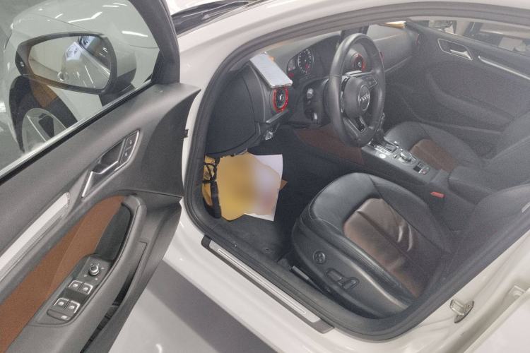 Used Audi A3 2020 Limousine 35 TFSI Style Edition China VI Emission Standard
