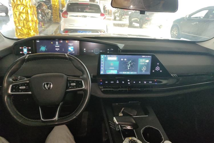 Used Changan UNI-K 2023 2.0T Two-Wheel Drive YueShang Trim