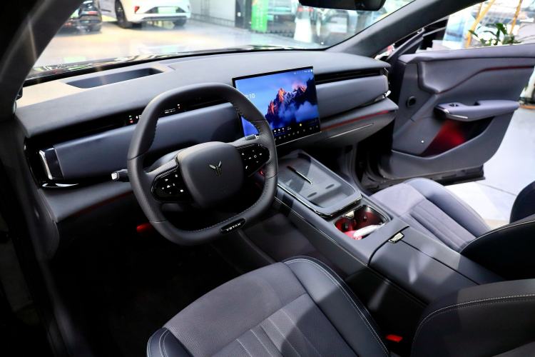 Used VOYAH COURAGE 2024 Four-Wheel Drive Global Edition
