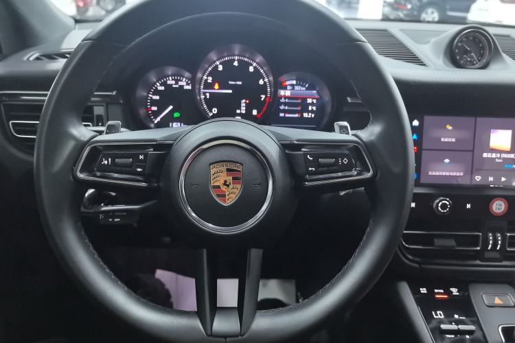 Used Porsche Macan 2024 Macan 2.0T