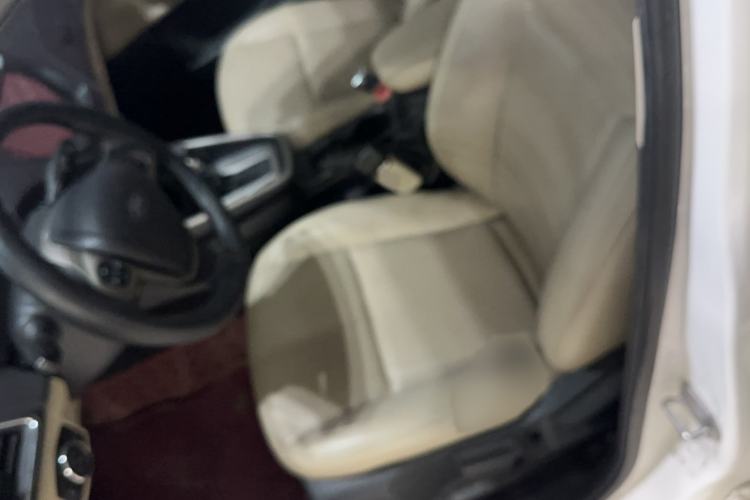 Used Ford Escort 2015 1.5L Automatic Fashion Model
