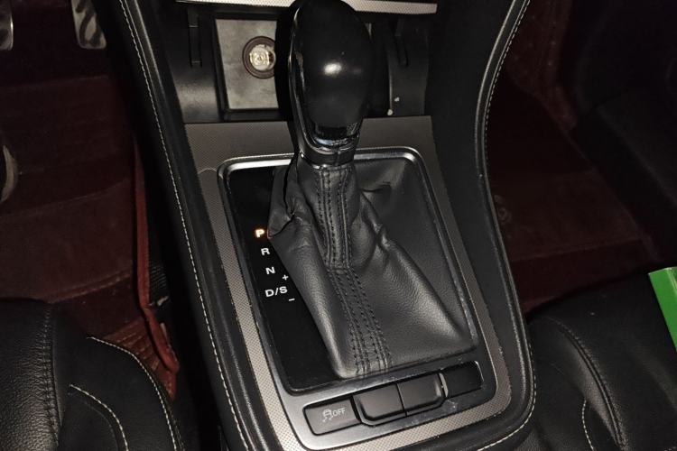 Used MG 6 2017 20T Automatic Luxury Smart Connect Version China V Standard
