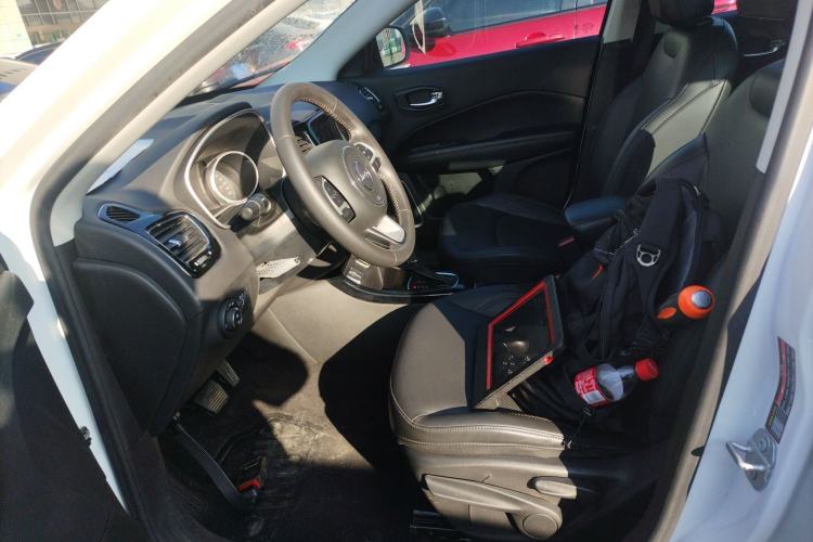 Used  Compass 2020 220T Automatic Leading Edition