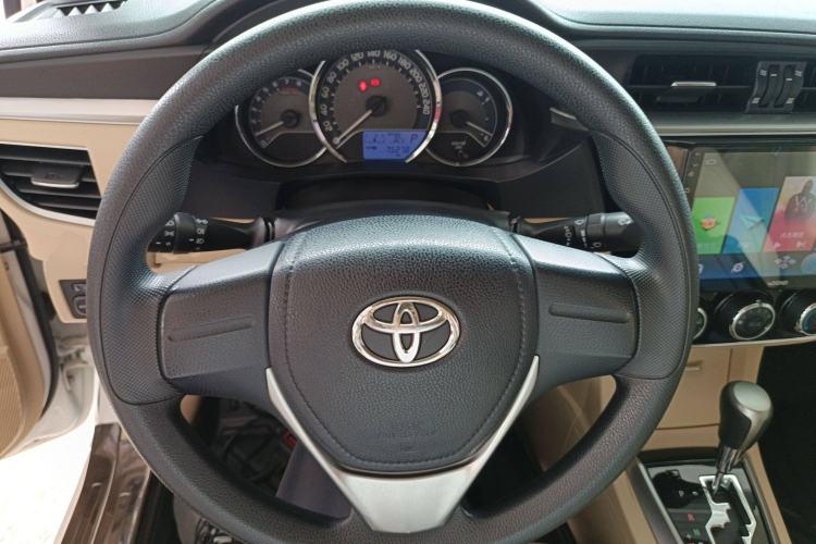 Used Toyota Corolla 2014 1.6L CVT GL
