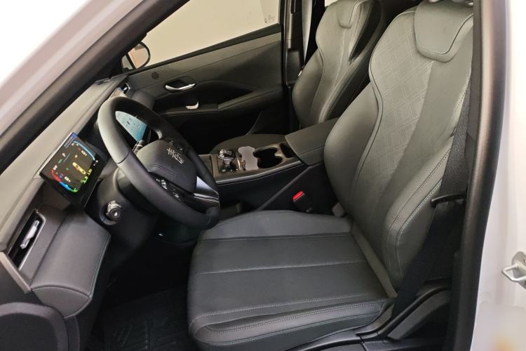 Used BYD Qin PLUS 2025 DM-i Smart Drive 55KM Leading Model