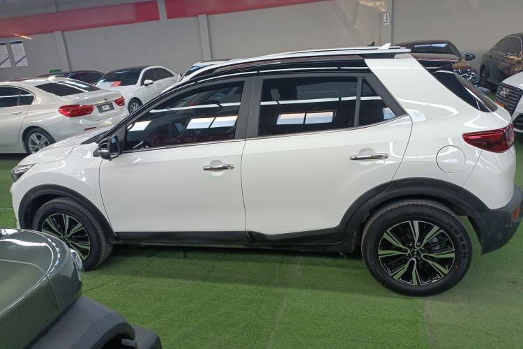 Used Kia kx1 Stonic 2021 1.4L CVT Sunroof Model