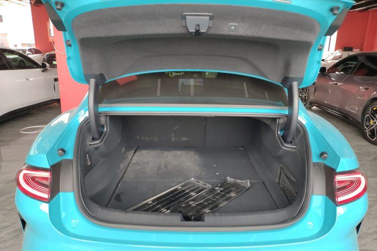 Used  SU7 2024 Four-Wheel Drive Ultra-Long Range Advanced Intelligent Driving Max Edition
