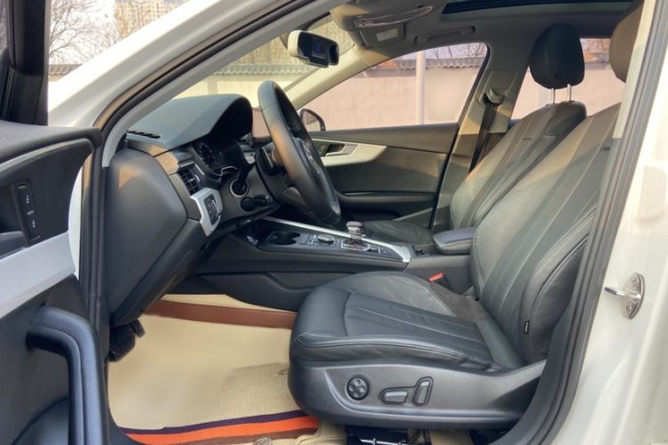 Used Audi A4L 2017 40 TFSI Fashion Model
