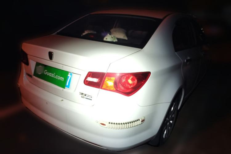 Used Roewe 350 2015 1.5L Manual Luxury Sunroof Edition