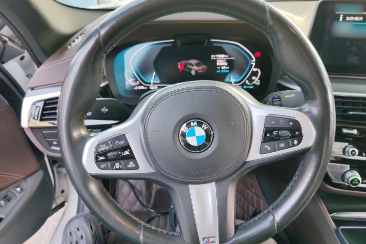 Used BMW 5 Series New Energy 2021 535Le Pioneer Edition M Sport Package
